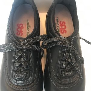 SAS Shoes EUC 7.5W